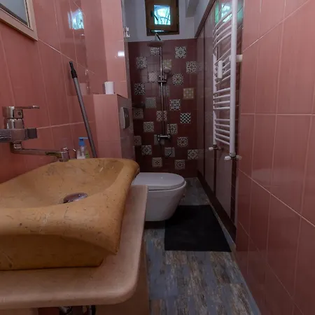 아파트 Three Vintage By Ndk And Vitosha Blvd With Free Parking