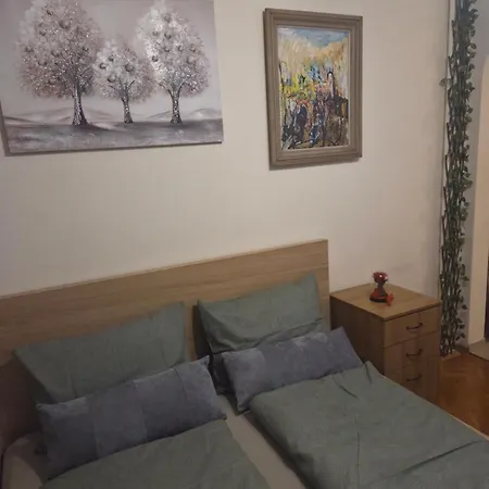 Appartement Three Vintage By Ndk And Vitosha Blvd With Free Parking Sofia