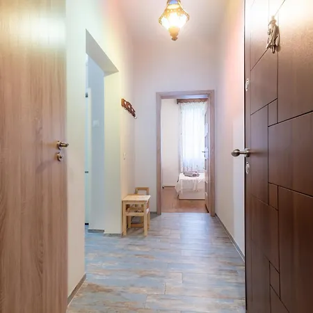 Three Vintage By Ndk And Vitosha Blvd With Free Parking * Sofia